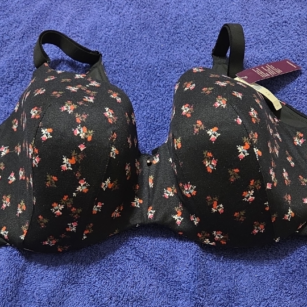 CACIQUE NWT black bra with floral Print Full Coverage 46DD